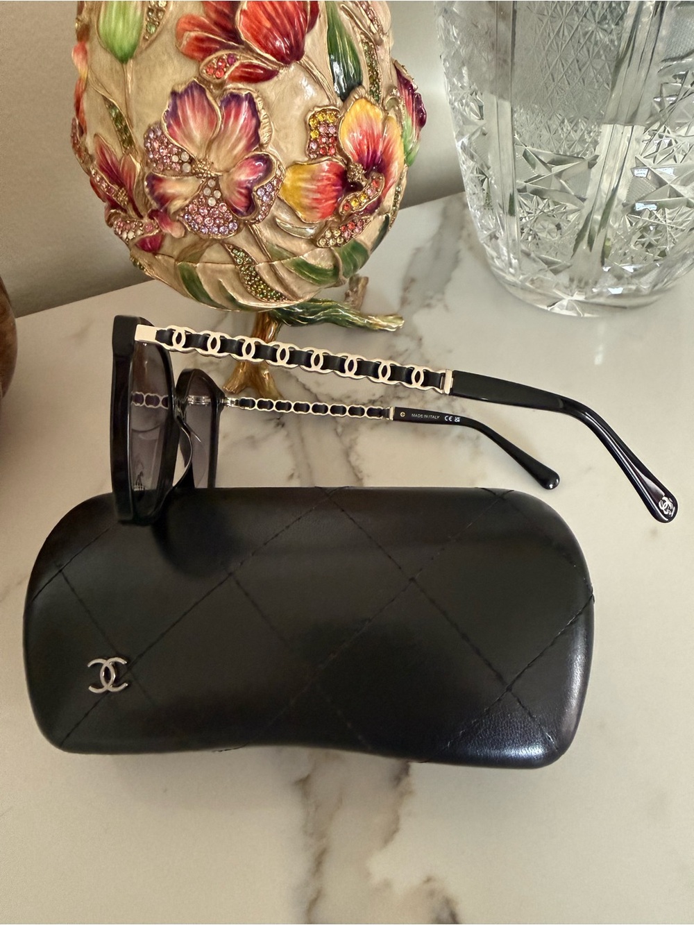 CHANEL Black Square Sunglasses with Gradient Gray Lenses - Picture 7 of 9